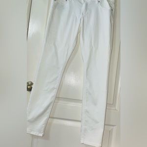 NWOT Almost Famous stretchy White Jeans juniors size 11